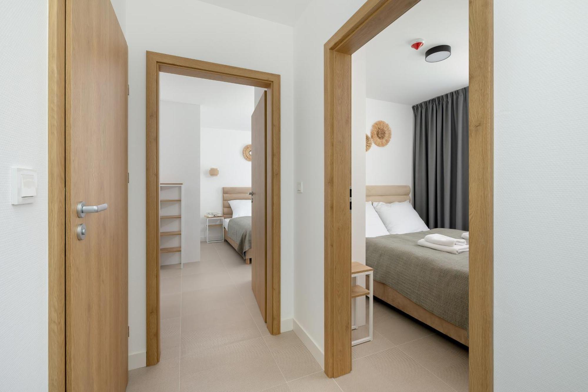 Aquamarina Dabki Marina Invest Apart otel Dış mekan fotoğraf