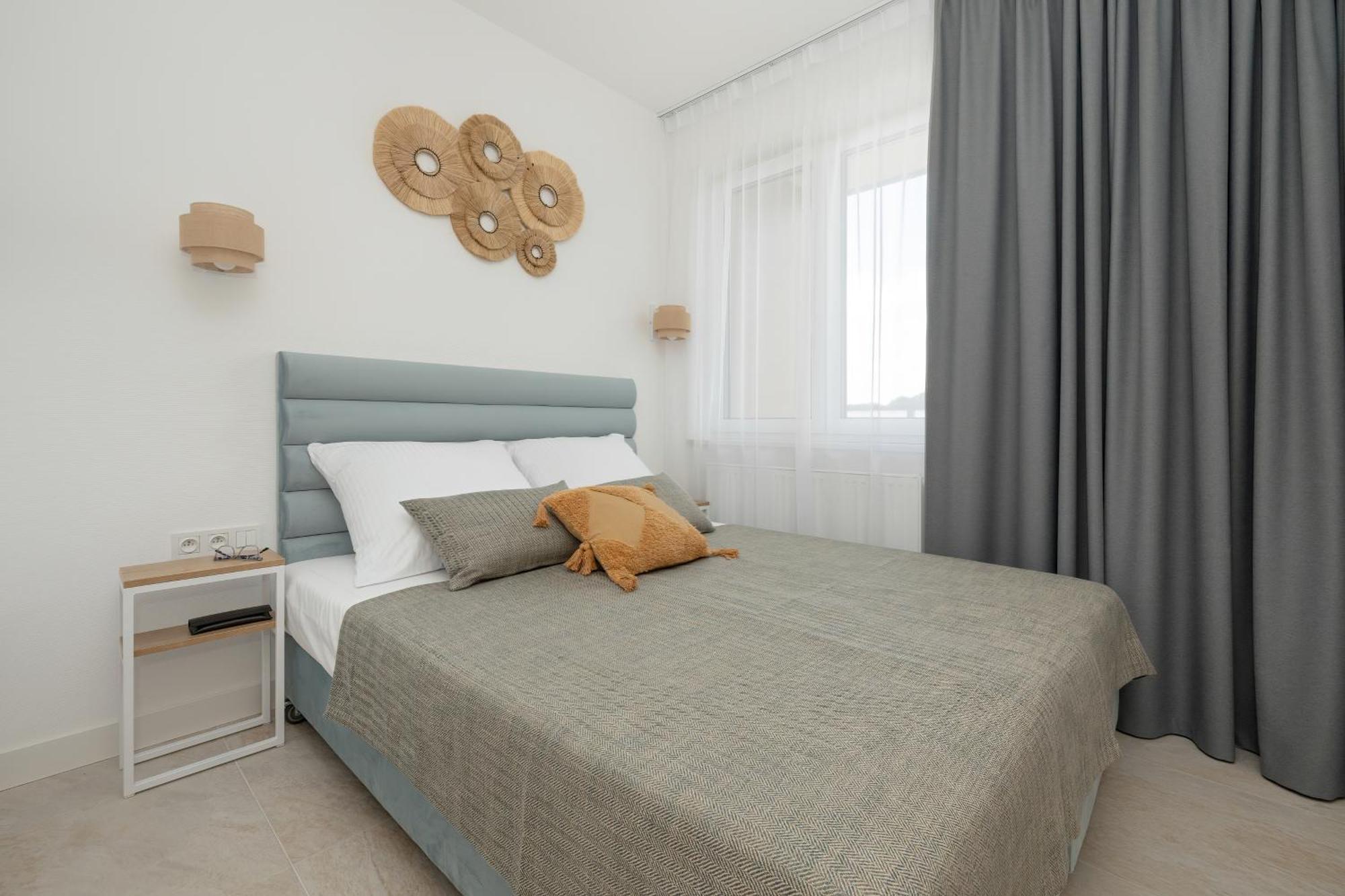 Aquamarina Dabki Marina Invest Apart otel Dış mekan fotoğraf