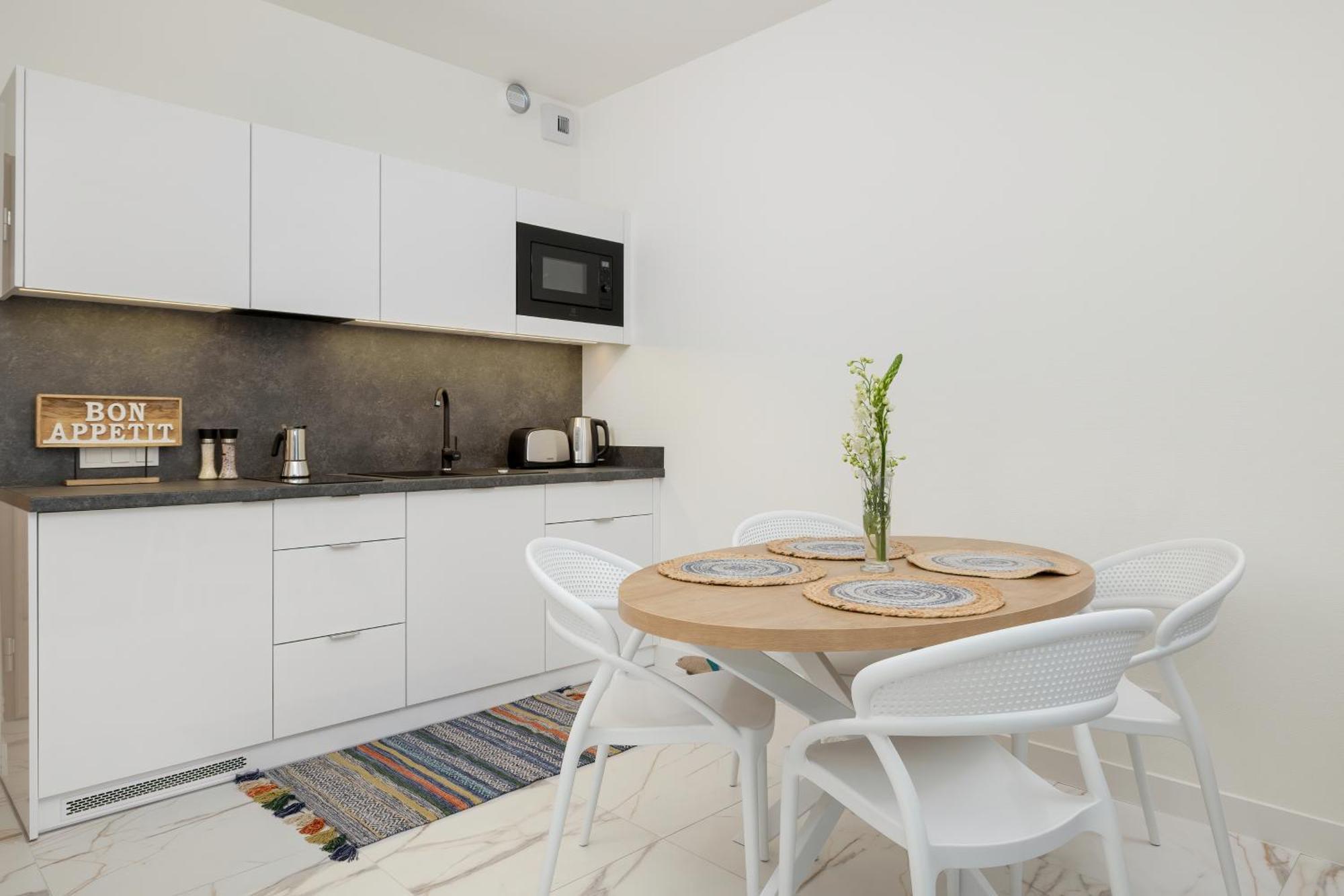 Aquamarina Dabki Marina Invest Apart otel Dış mekan fotoğraf